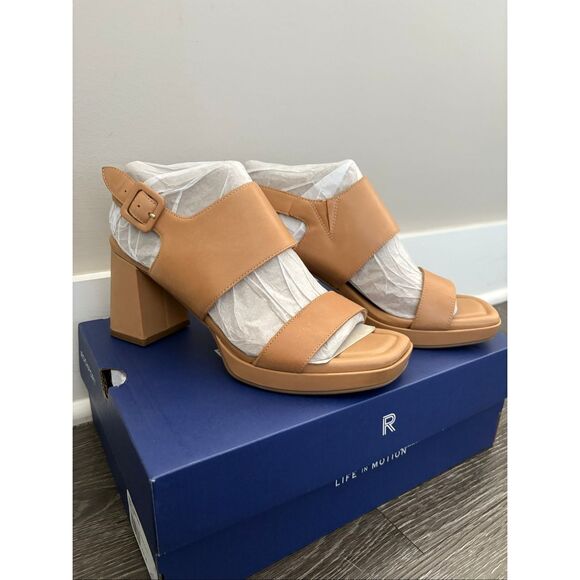 Rockport Aueriela 2 Band Sand Strappy Sandal Block Heels Size 8.5 - Picture 2 of 10